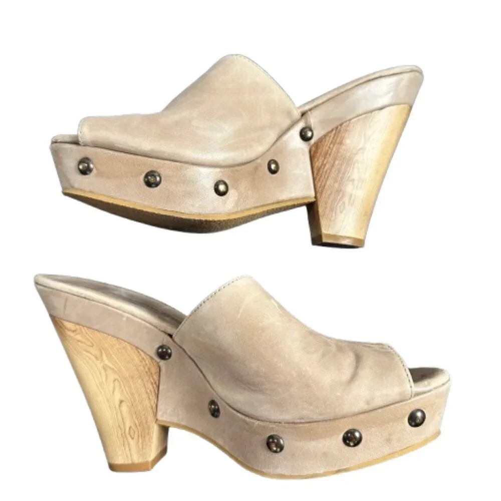 ELIZABETH STUART Studded Neutral Leather Platform Heels Sandals Wood Size 39